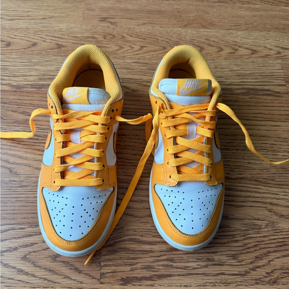 Nike dunk low- laser orange